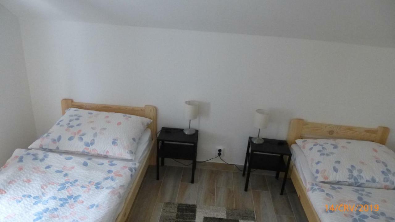 Penzion Sklar Nový Bor Exteriör bild