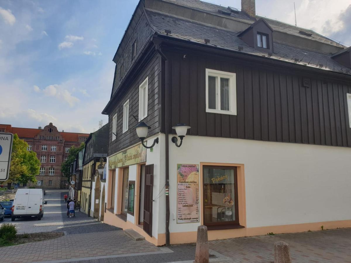 Penzion Sklar Nový Bor Exteriör bild