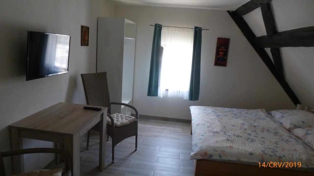 Penzion Sklar Nový Bor Exteriör bild
